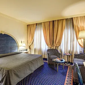 أوريغا 4* ميلان