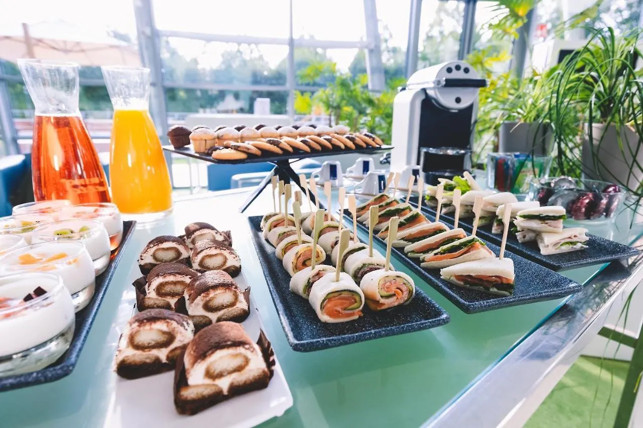 **** Hotell Novotel Venezia Mestre Castellana Italien